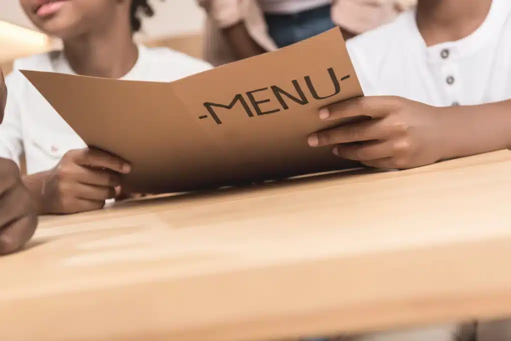 Les tendances 2025-2030 du menu digital restaurant