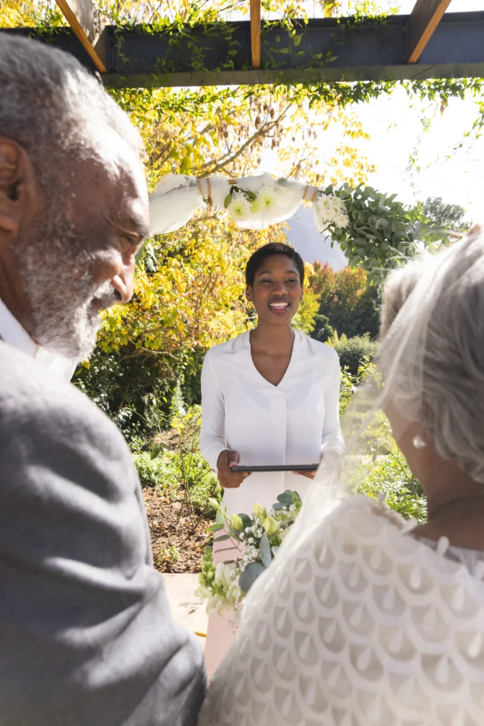 Site vitrine officiant cérémonie laïque : émotion, authenticité, professionnalisme