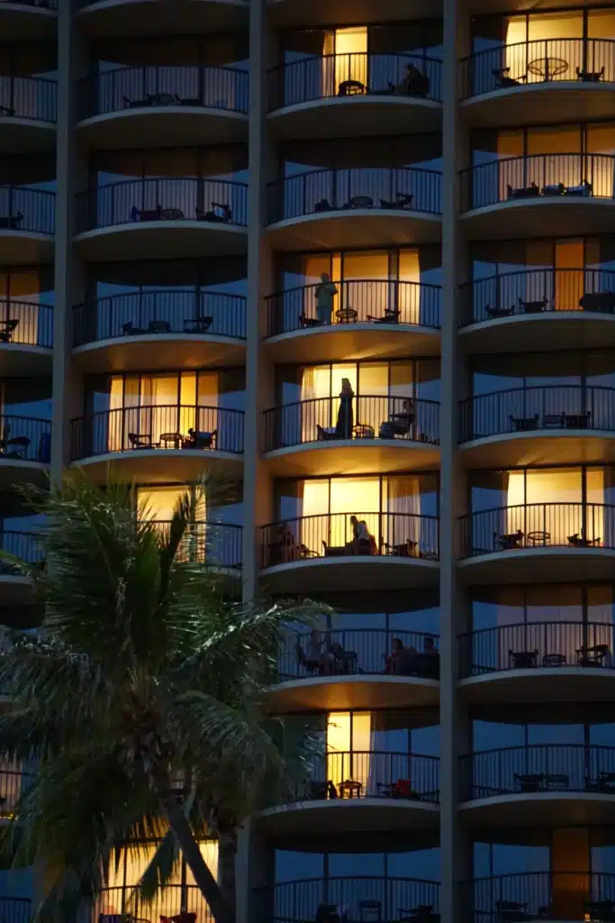 Comment augmenter les réservations directes hôtel grâce au SEO