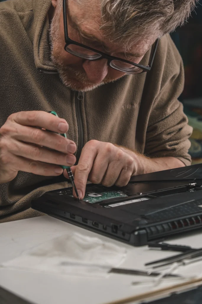 Le reconditionné, expliqué simplement et vendu efficacement.