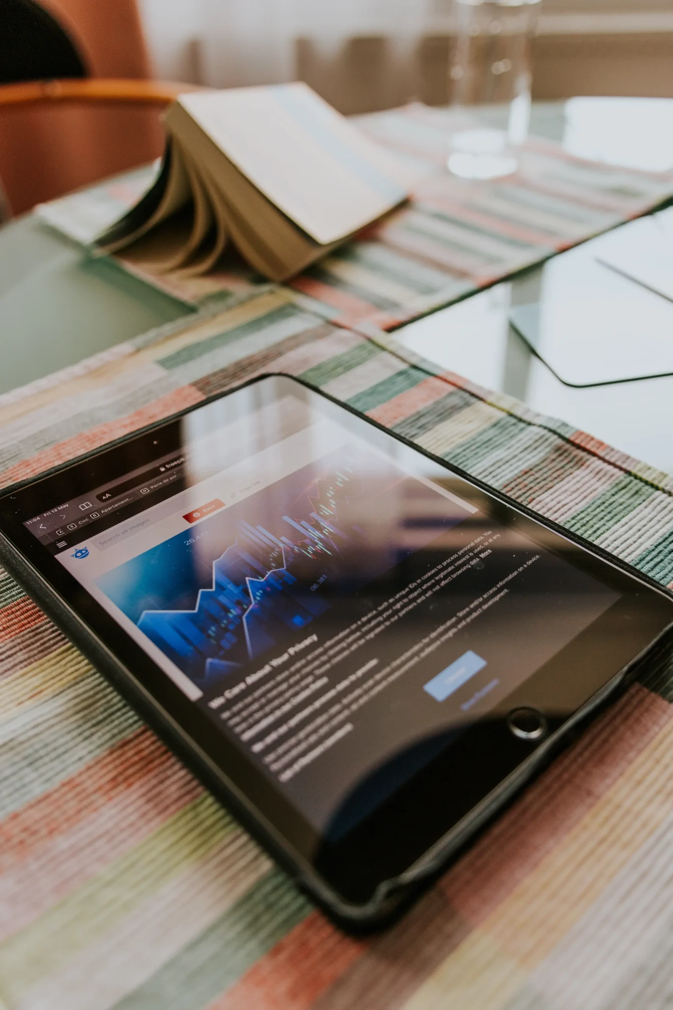 stratégie de contenu, marketing B2B, tunnel de conversion, lead magnet, nurturing